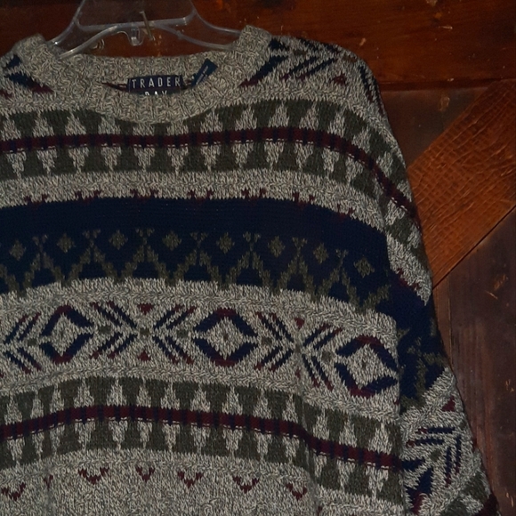 Men's Vintage 80s Sweater - Picture 2 of 9